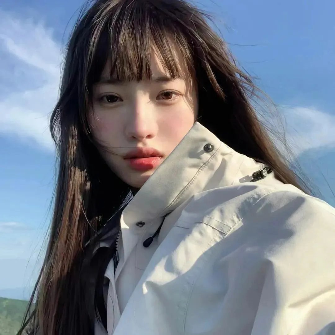 白色的女人